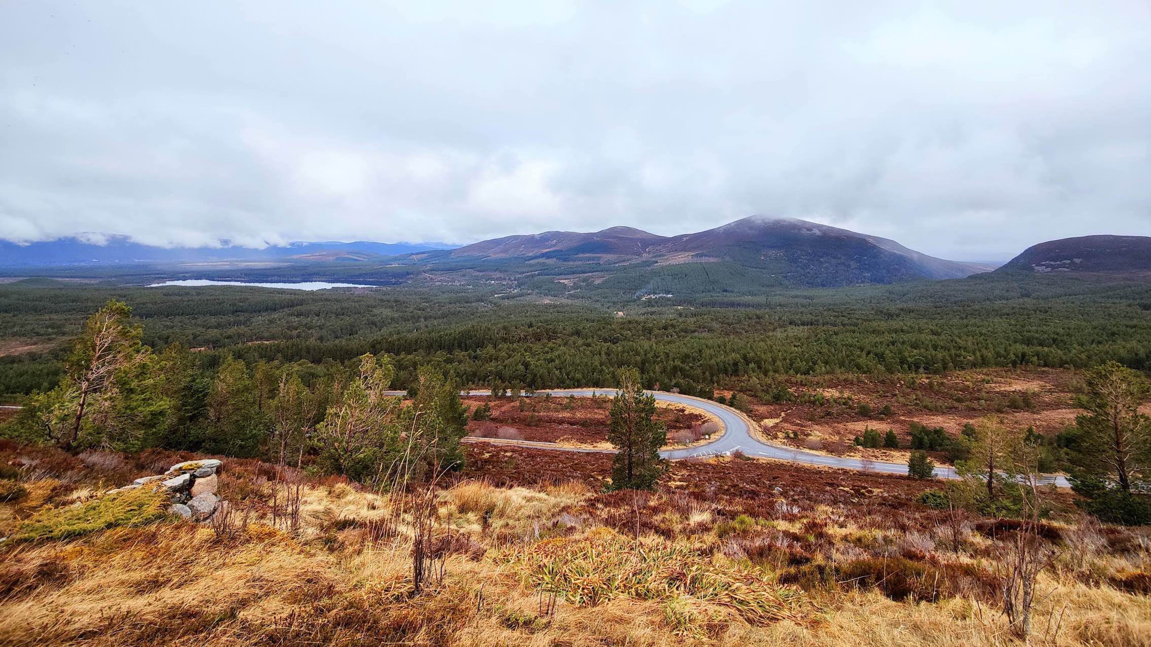 cairngorm-road-top