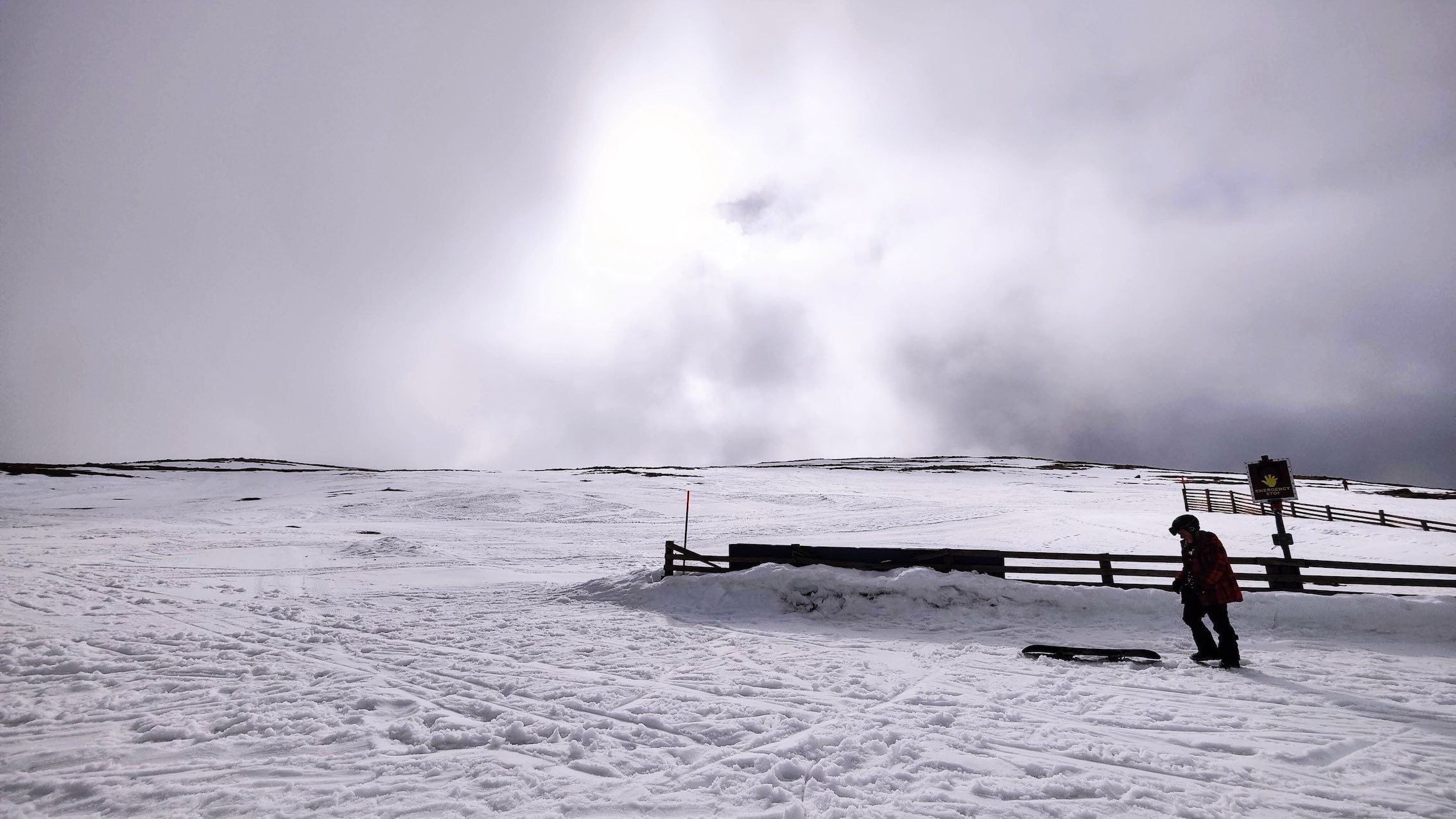 cairngorm-snow-sky